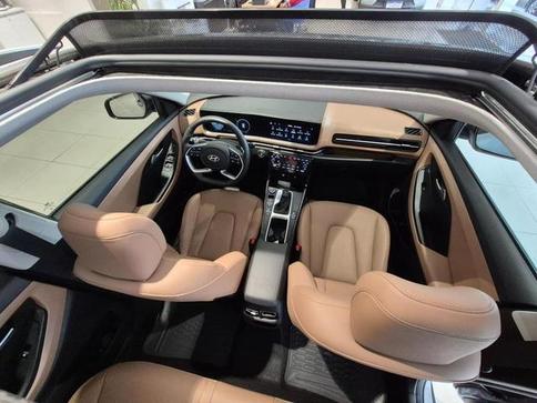 HYUNDAI CRETA PLATINUM 1.0 TB 12V