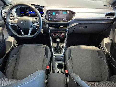 VOLKSWAGEN T-CROSS 1.0 200 TSI TOTAL FLEX AUTOMATICO