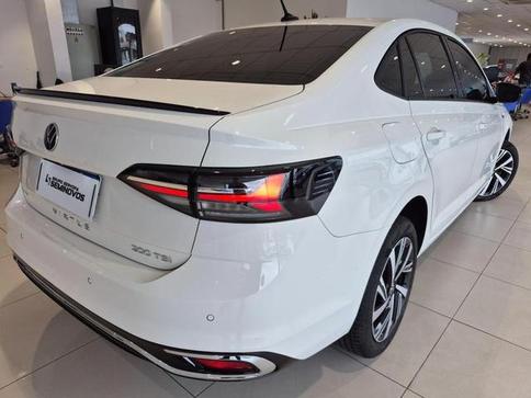 VOLKSWAGEN VIRTUS 1.0 200 TSI HIGHLINE AUTOM�TICO