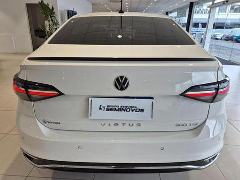 VOLKSWAGEN VIRTUS 1.0 200 TSI HIGHLINE AUTOM�TICO