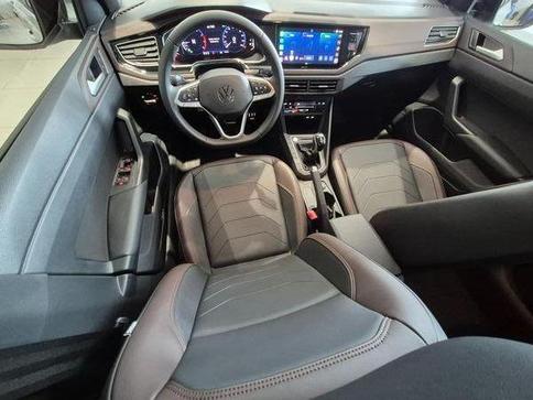VOLKSWAGEN VIRTUS 1.0 200 TSI HIGHLINE AUTOM�TICO