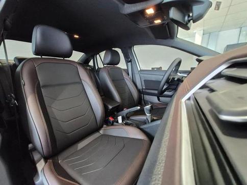 VOLKSWAGEN VIRTUS 1.0 200 TSI HIGHLINE AUTOM�TICO