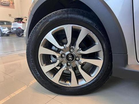 HYUNDAI HB20X STYLE 1.6 FLEX 16V AUT.