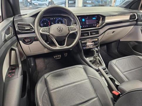 VOLKSWAGEN T CROSS HIGHLINE 250 TSI AUT