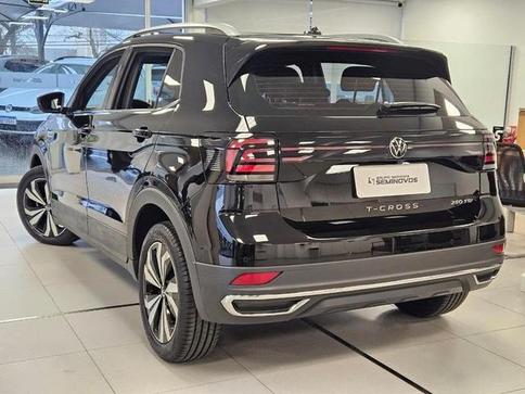 VOLKSWAGEN T CROSS HIGHLINE 250 TSI AUT