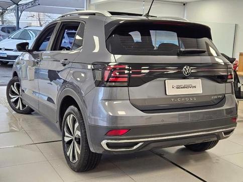 VOLKSWAGEN T CROSS HIGHLINE 250 TSI AUT