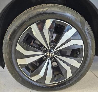 VOLKSWAGEN T CROSS HIGHLINE 250 TSI AUT
