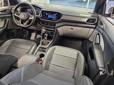 VOLKSWAGEN T CROSS HIGHLINE 250 TSI AUT