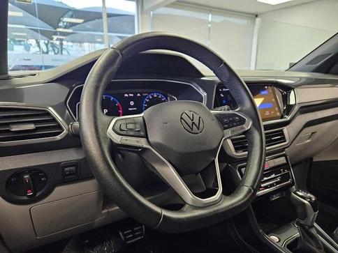 VOLKSWAGEN T CROSS HIGHLINE 250 TSI AUT