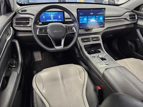BYD KING GL 1.5 16V AUT. (HIBRIDO)