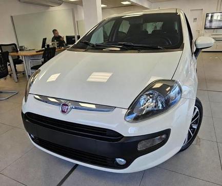 FIAT PUNTO ATTRACTIVE 1.4 FLEX MEC.