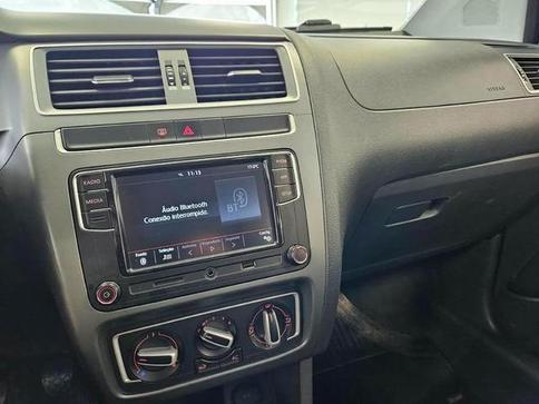 VOLKSWAGEN FOX 1.6 MSI TOTAL FLEX CONNECT 4P MANUAL
