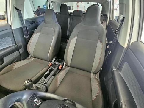 VOLKSWAGEN POLO TRACK 1.0 FLEX 12V 5P