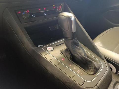 VOLKSWAGEN NIVUS HIGHLINE 1.0 200 TSI FLEX AUT.