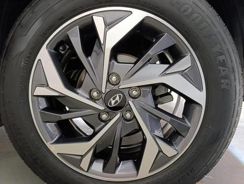 HYUNDAI CRETA PLATINUM 1.0 TB 12V FLEX AUT.