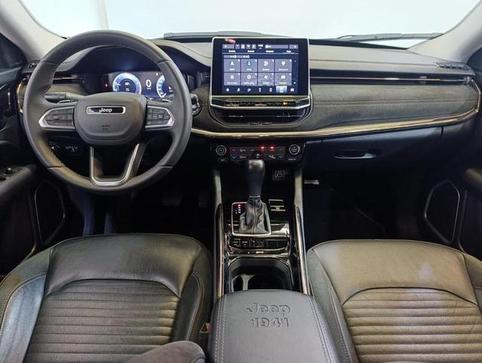 JEEP COMMANDER LIM T270