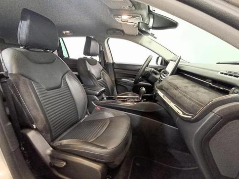 JEEP COMMANDER LIM T270