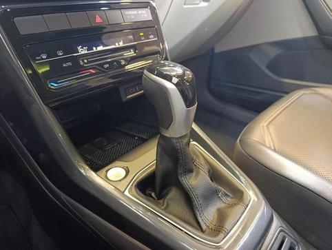 VOLKSWAGEN T CROSS HL TSI