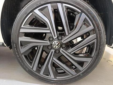 VOLKSWAGEN VIRTUS EXCLUSIVE 250 TSI 1.4 FLEX 16V AUT