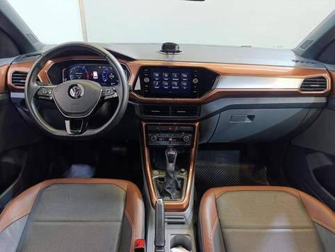 VOLKSWAGEN T CROSS CL TSI AD