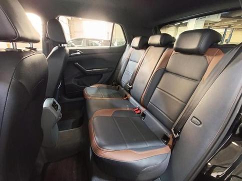 VOLKSWAGEN T CROSS CL TSI AD
