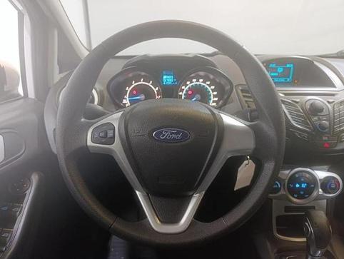 FORD FIESTA 16SEL AT