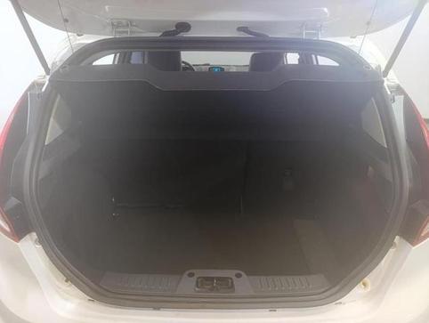 FORD FIESTA 16SEL AT