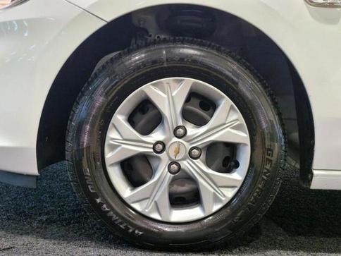 CHEVROLET ONIX 1.0 MT