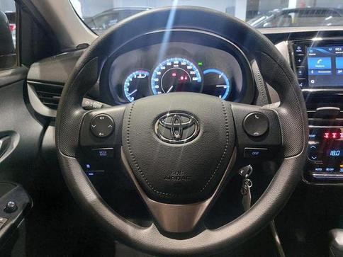 TOYOTA YARIS 1.5 16V FLEX SEDAN XL LIVE MULTIDRIVE