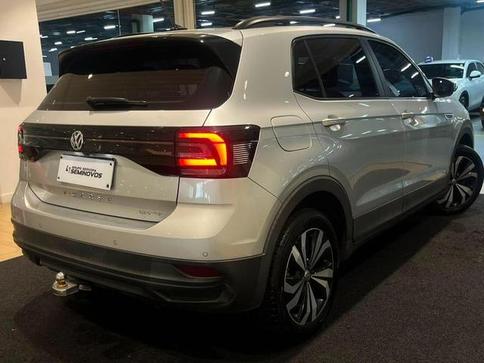 VOLKSWAGEN T CROSS 200 TSI AUT