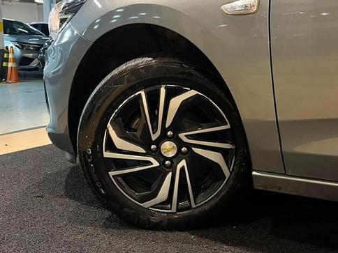 CHEVROLET ONIX 1.0 LT