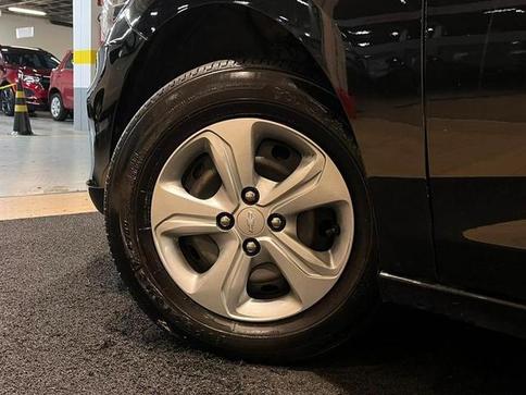 CHEVROLET ONIX 1.0 MT