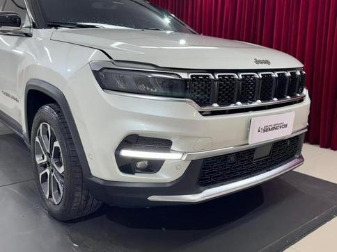 JEEP COMMANDER LIMITED T270 1.3 TB FLEX AUT