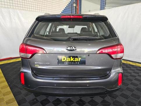 KIA SORENTO EX2 2.4 16V 4P