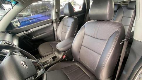 KIA SORENTO EX2 2.4 16V 4P