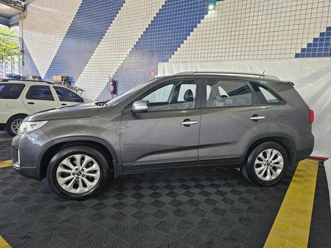 KIA SORENTO EX2 2.4 16V 4P