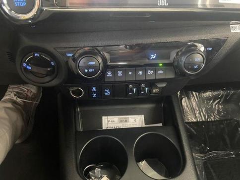 TOYOTA HILUX CD DSL 4X4 SRX PLUS AT.