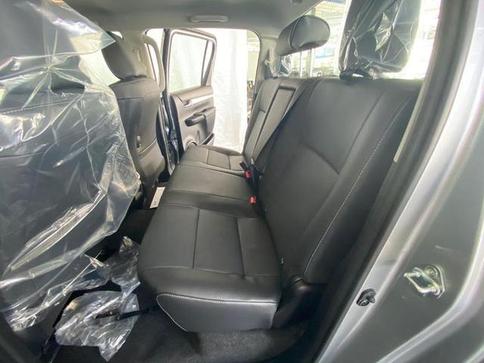 TOYOTA HILUX CD DSL 4X4 SRX PLUS AT.