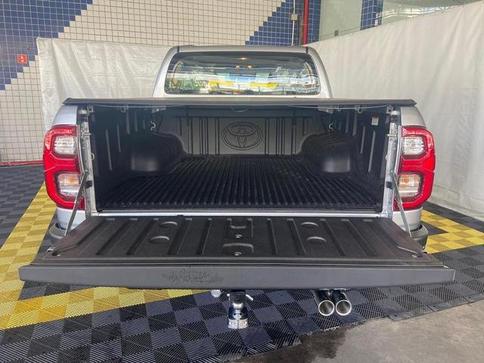 TOYOTA HILUX CD DSL 4X4 SRX PLUS AT.