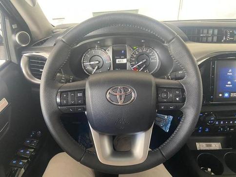 TOYOTA HILUX CD DSL 4X4 SRX PLUS AT.