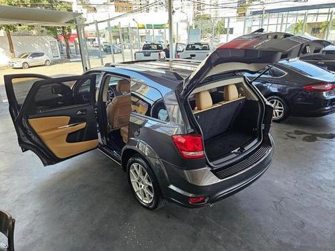 DODGE JOURNEY RT 3.6 V6 AUT
