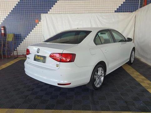 VOLKSWAGEN JETTA HIGHLINE TSI 2.0 211CV