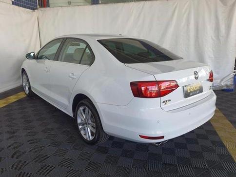 VOLKSWAGEN JETTA HIGHLINE TSI 2.0 211CV