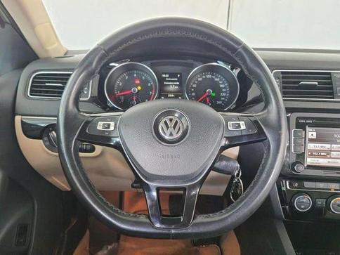 VOLKSWAGEN JETTA HIGHLINE TSI 2.0 211CV