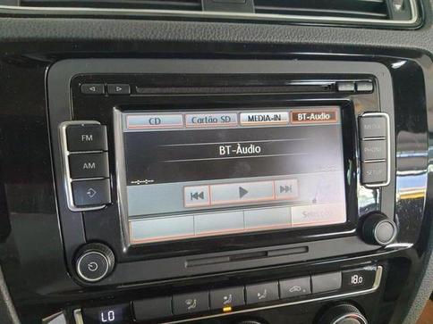 VOLKSWAGEN JETTA HIGHLINE TSI 2.0 211CV