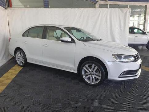 VOLKSWAGEN JETTA HIGHLINE TSI 2.0 211CV