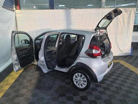 FIAT MOBI LIKE