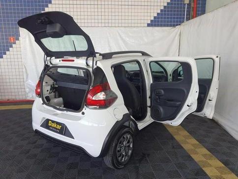 FIAT MOBI TREKKING 1.0 MT