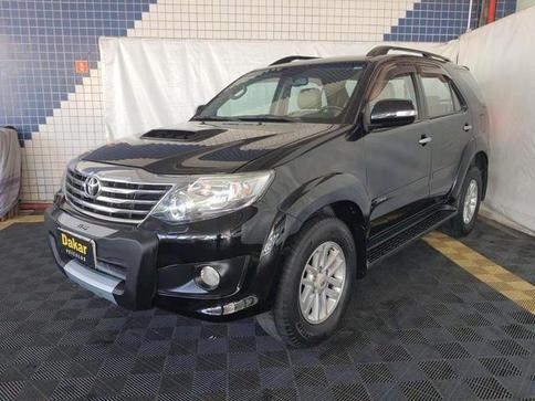 TOYOTA HILUX SW4 SRV 4X4