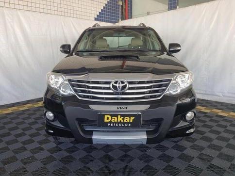 TOYOTA HILUX SW4 SRV 4X4